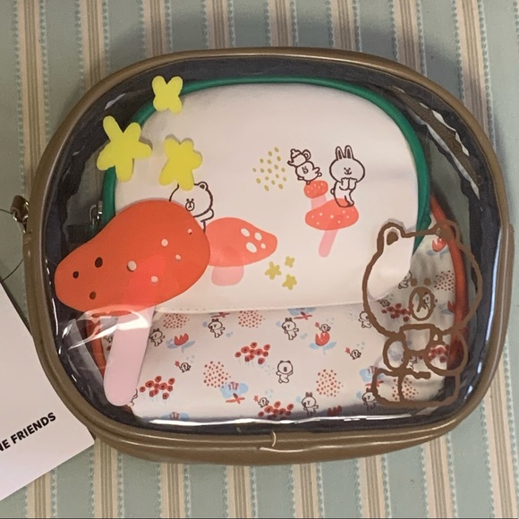 LINE FRIENDS Brown & Friends Mushroom COSMETIC BAG 3 PIECE SET! - Picture 4 of 11